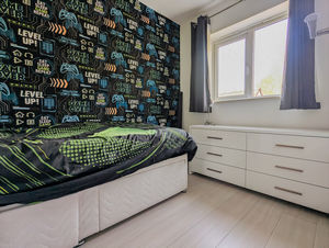 Photo 14- click for photo gallery